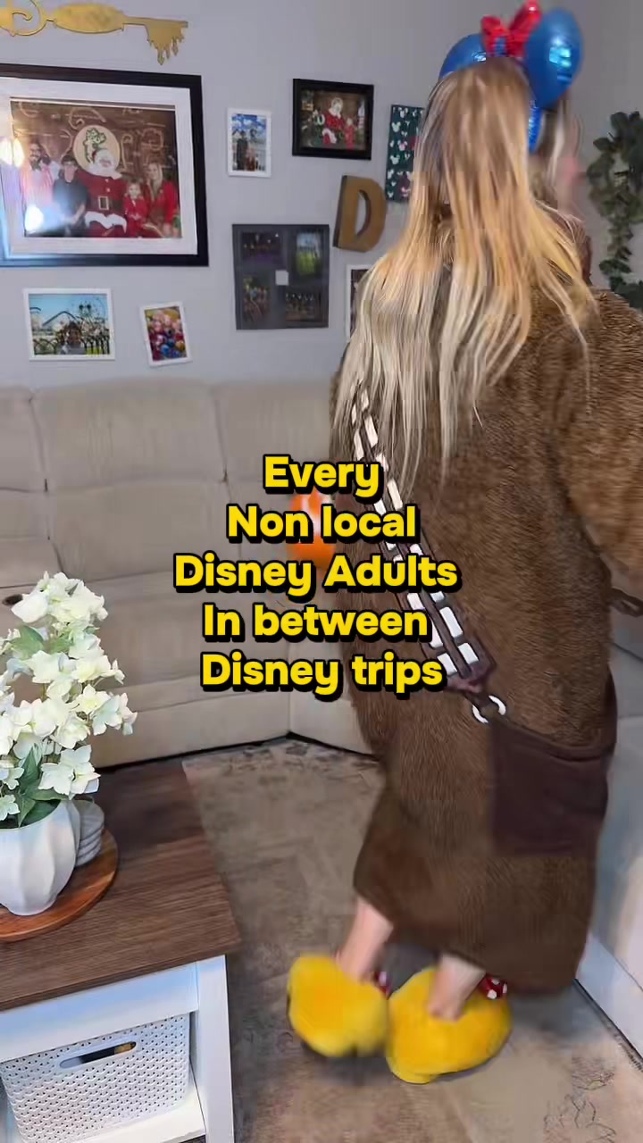 @DisneySarah23
