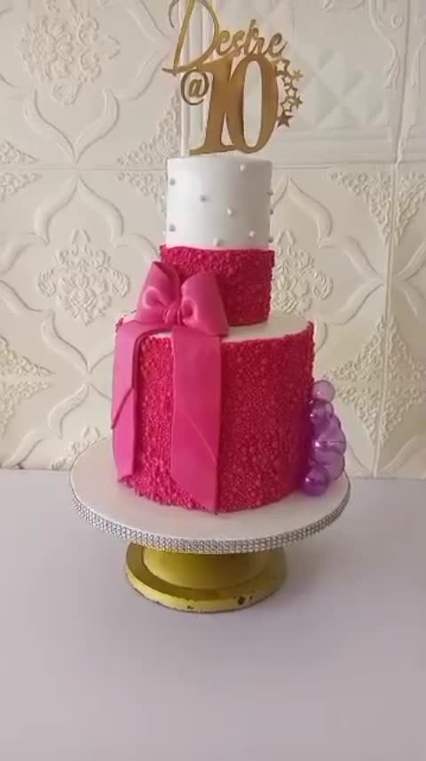 @Dazzle Emporium Home of Cakes