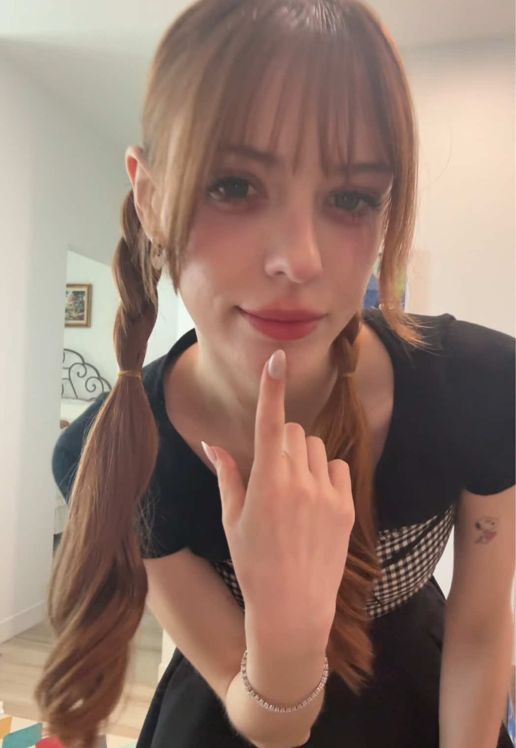 @oyasumi_cyra