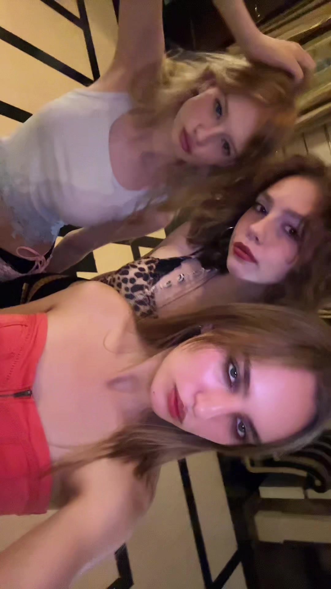 @vladlena