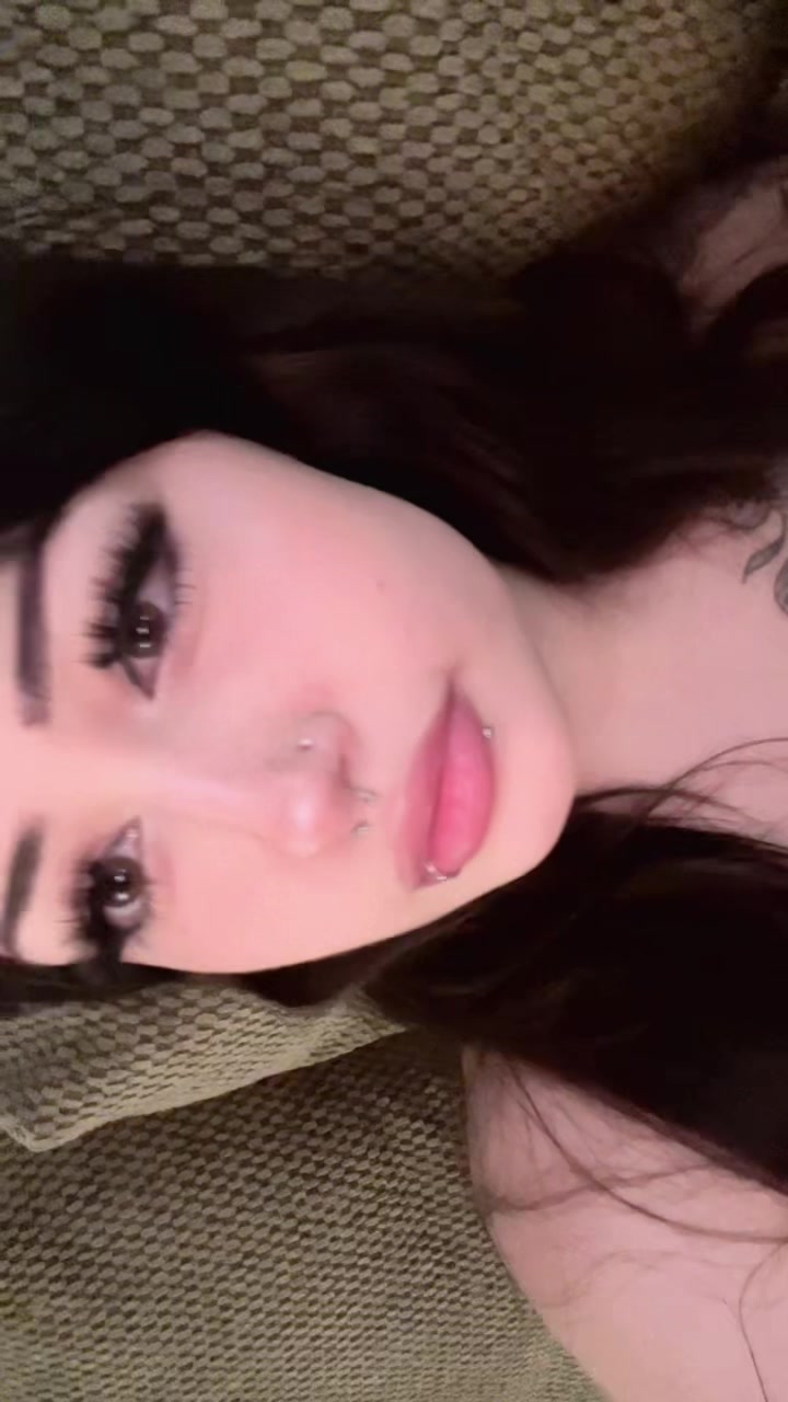 @⛧ iris ⛧