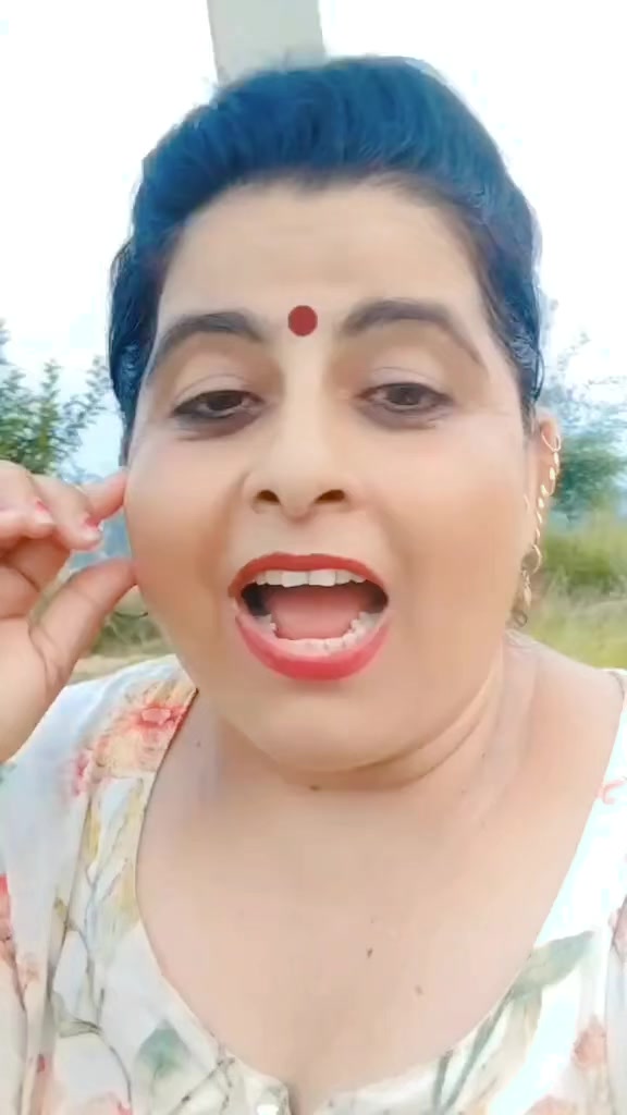 @its- me- juna(स्याङ्जालि चेली)