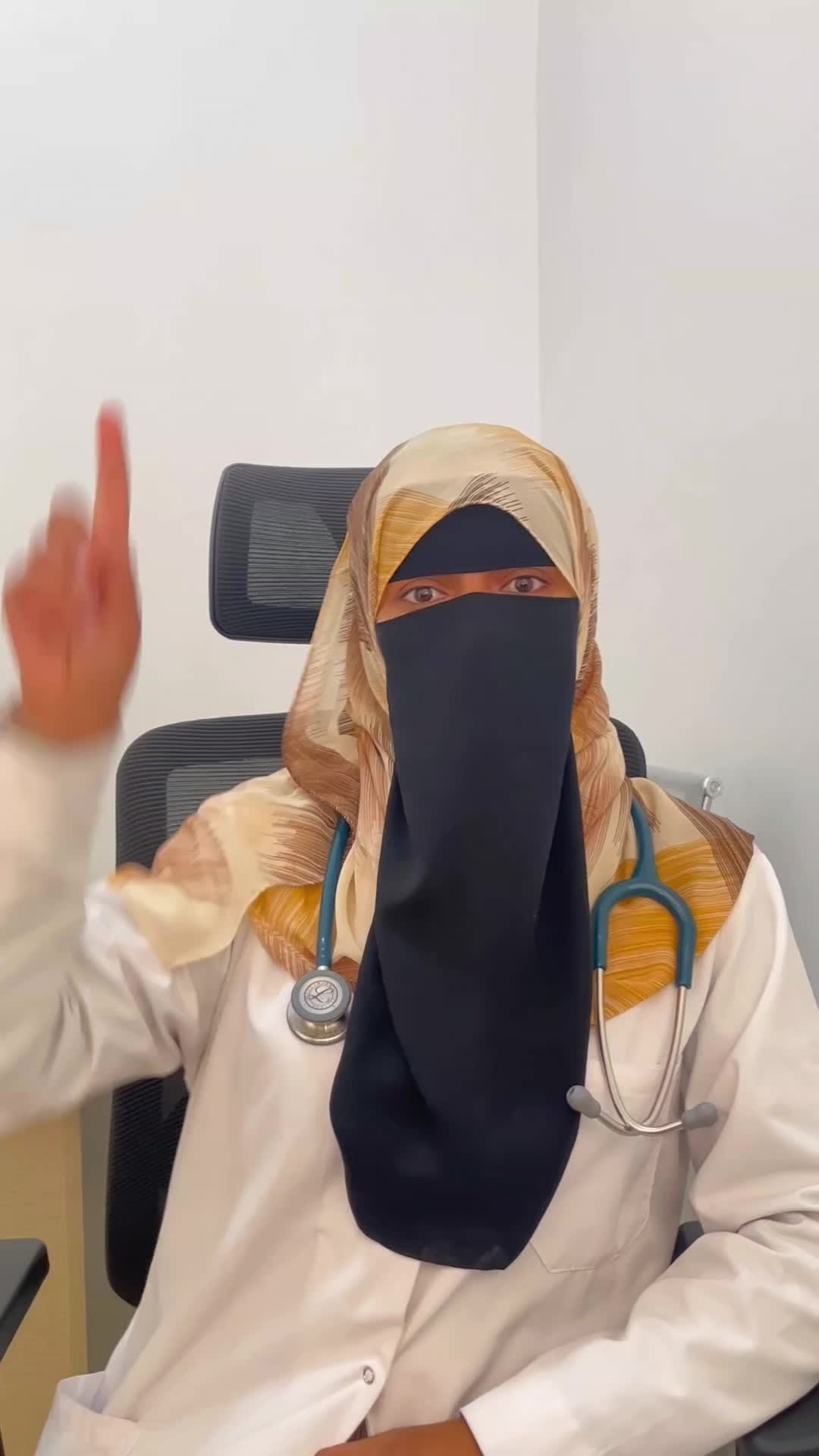 @Dr sumeya1