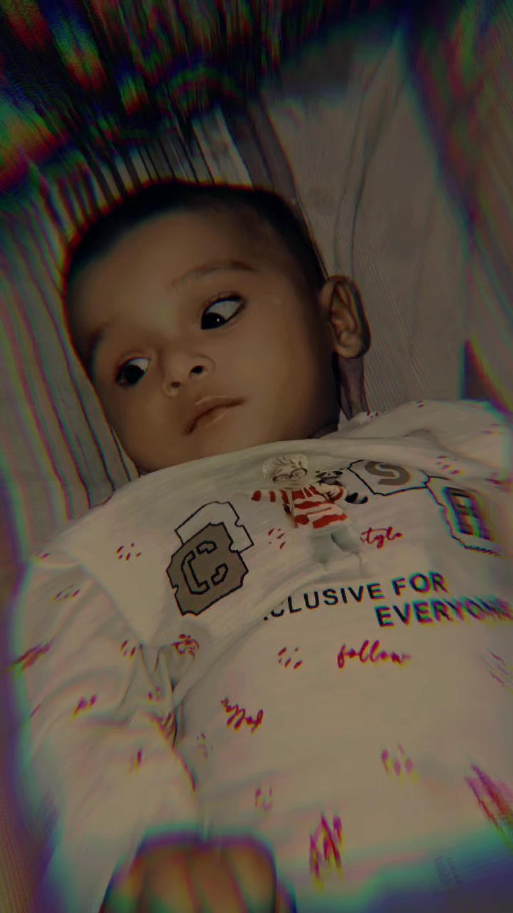 @awara...panxhiii 😎🔥