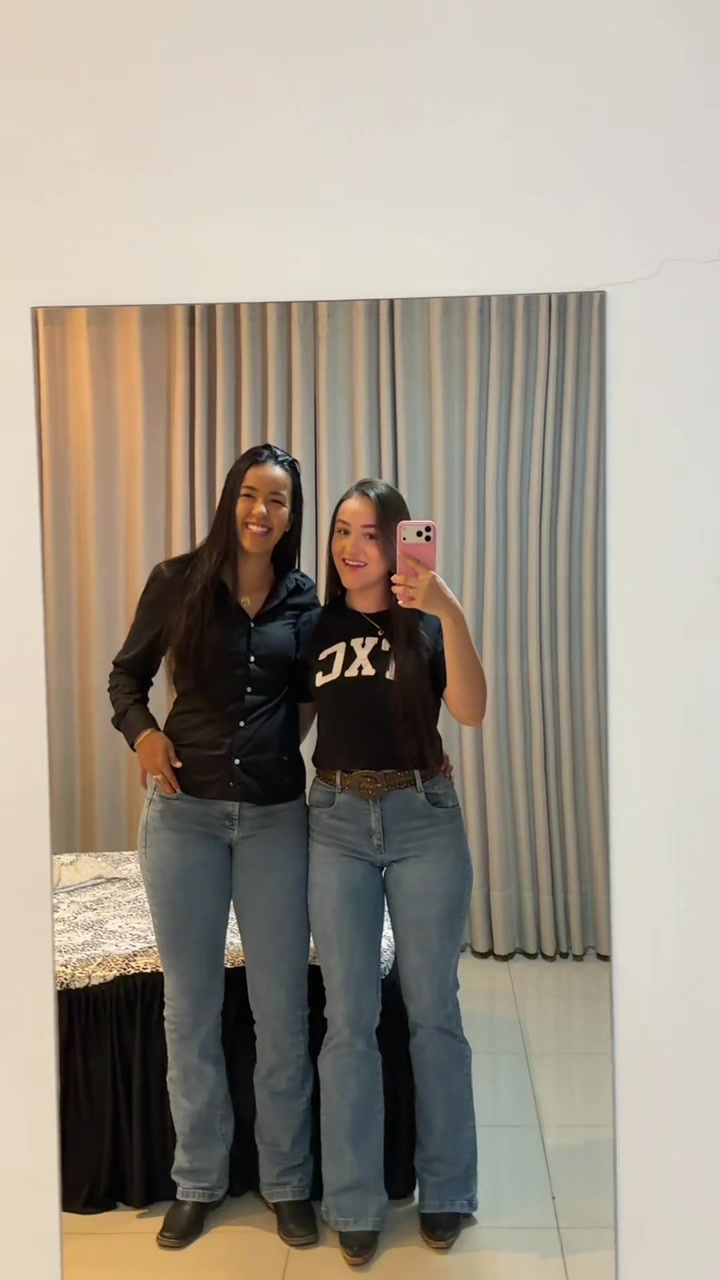 @Laura Machado Oficial