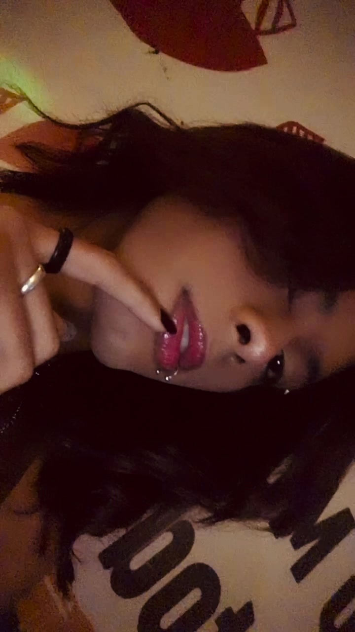 @Andyyy🖤