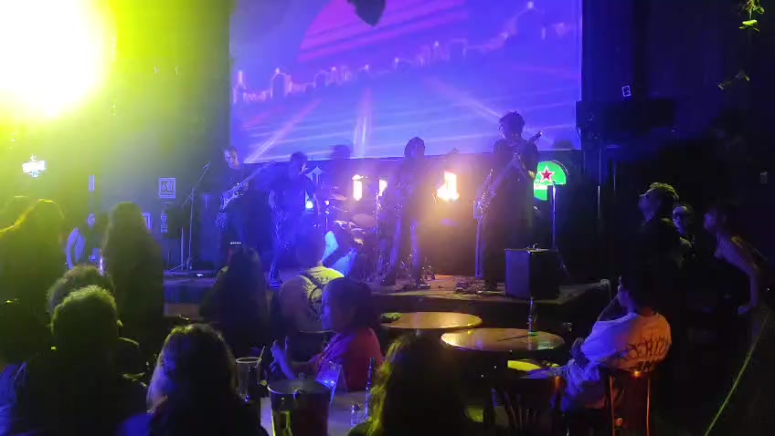 @Erin Everly 🎸