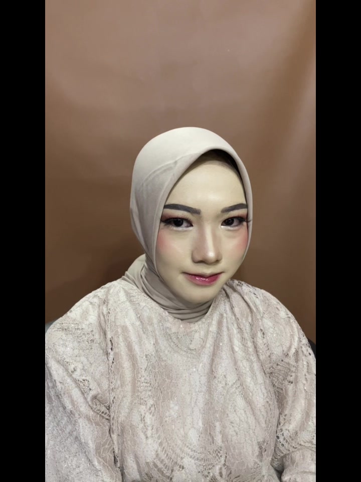 @RiriDhea Mua