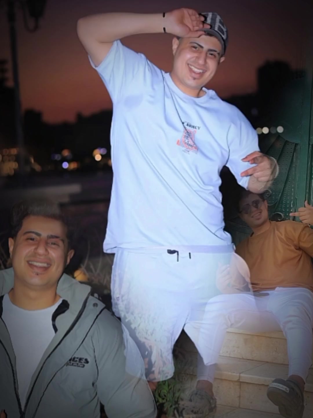@ELGooo