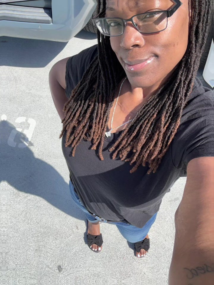 @Ms. Tay_539