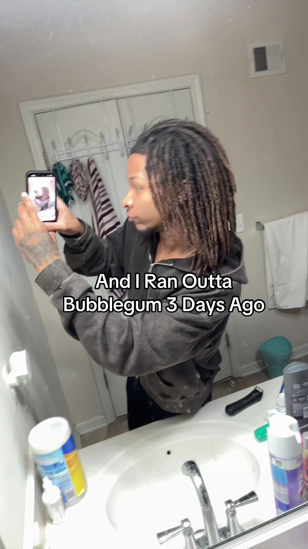 @str8fetti