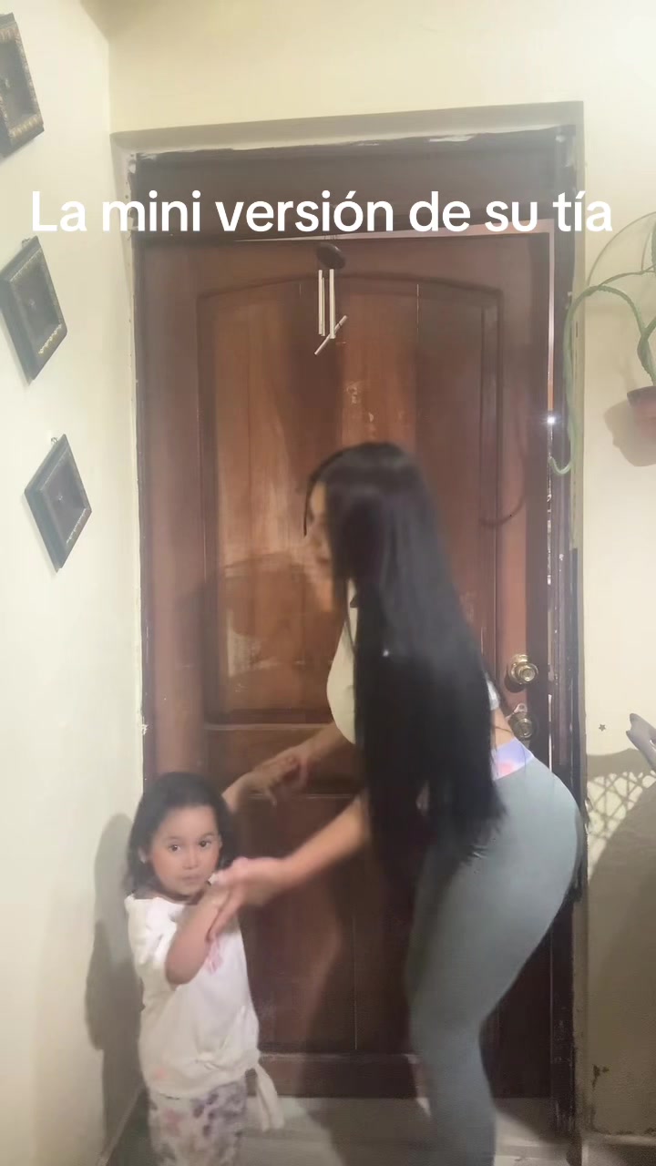 @Emy _ alv 31🍒