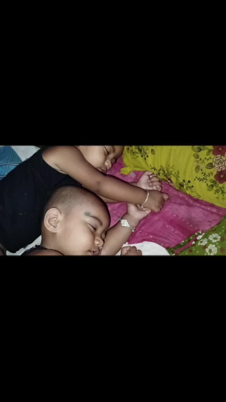 @👩&zwj;❤️&zwj;👩 টুইন বেবির আম্মু 🧕