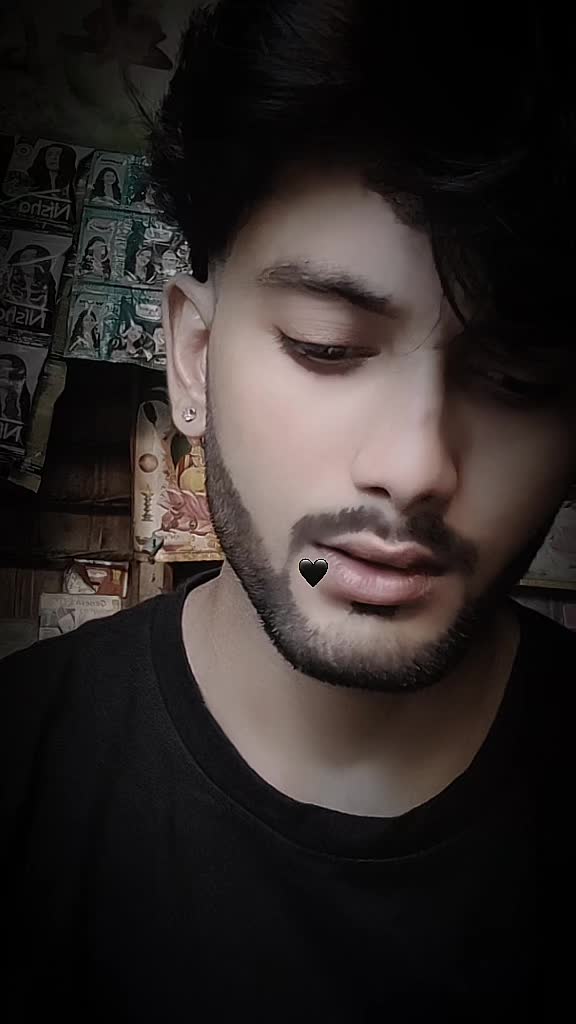 @Zhä_kûñdâñ_..🔥❤️🩹🤑