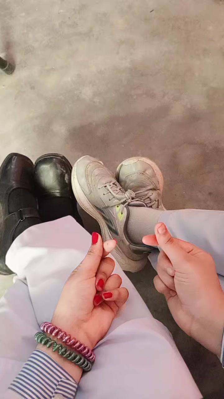 @ZAINAB 🦋