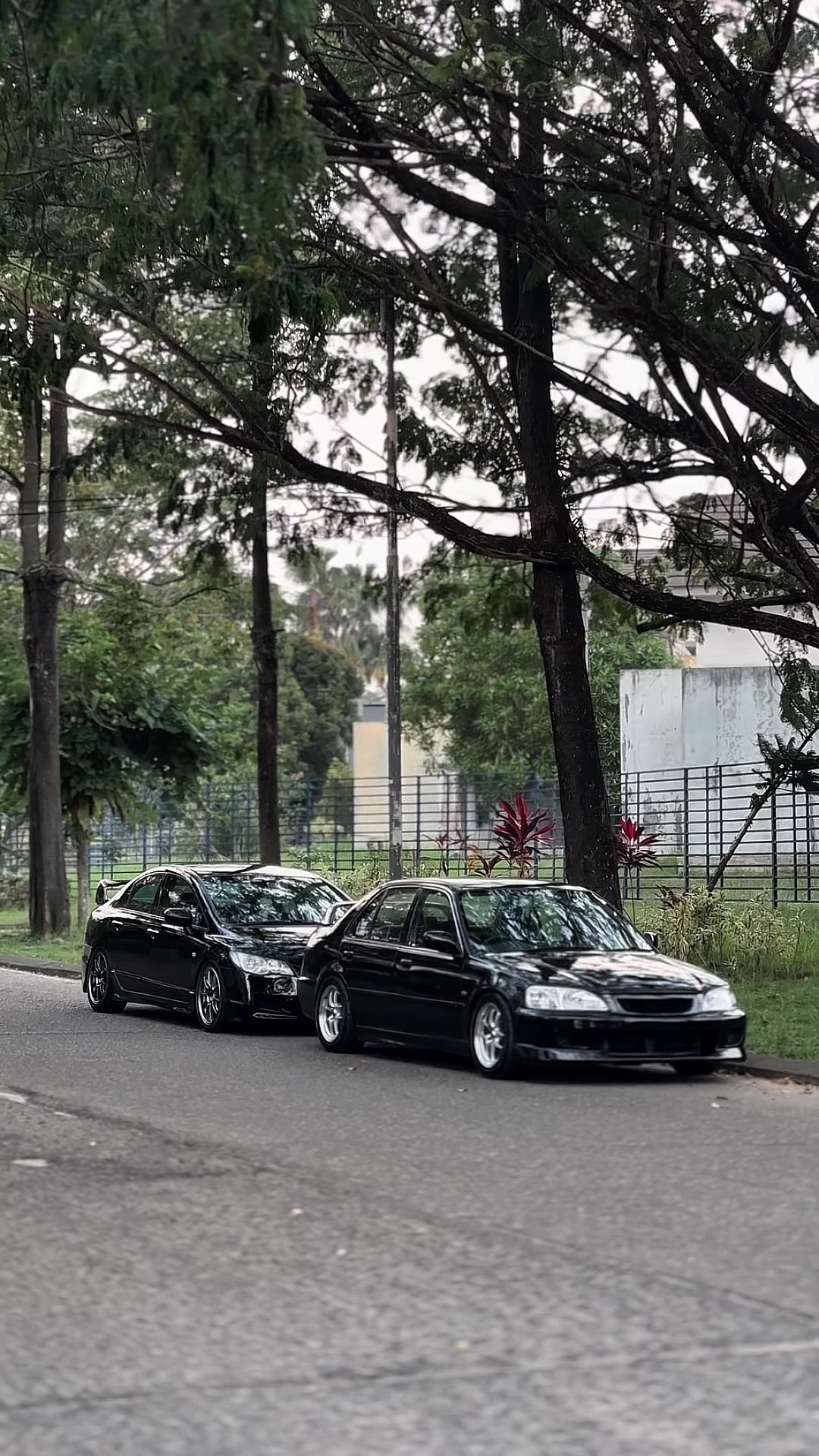 @r