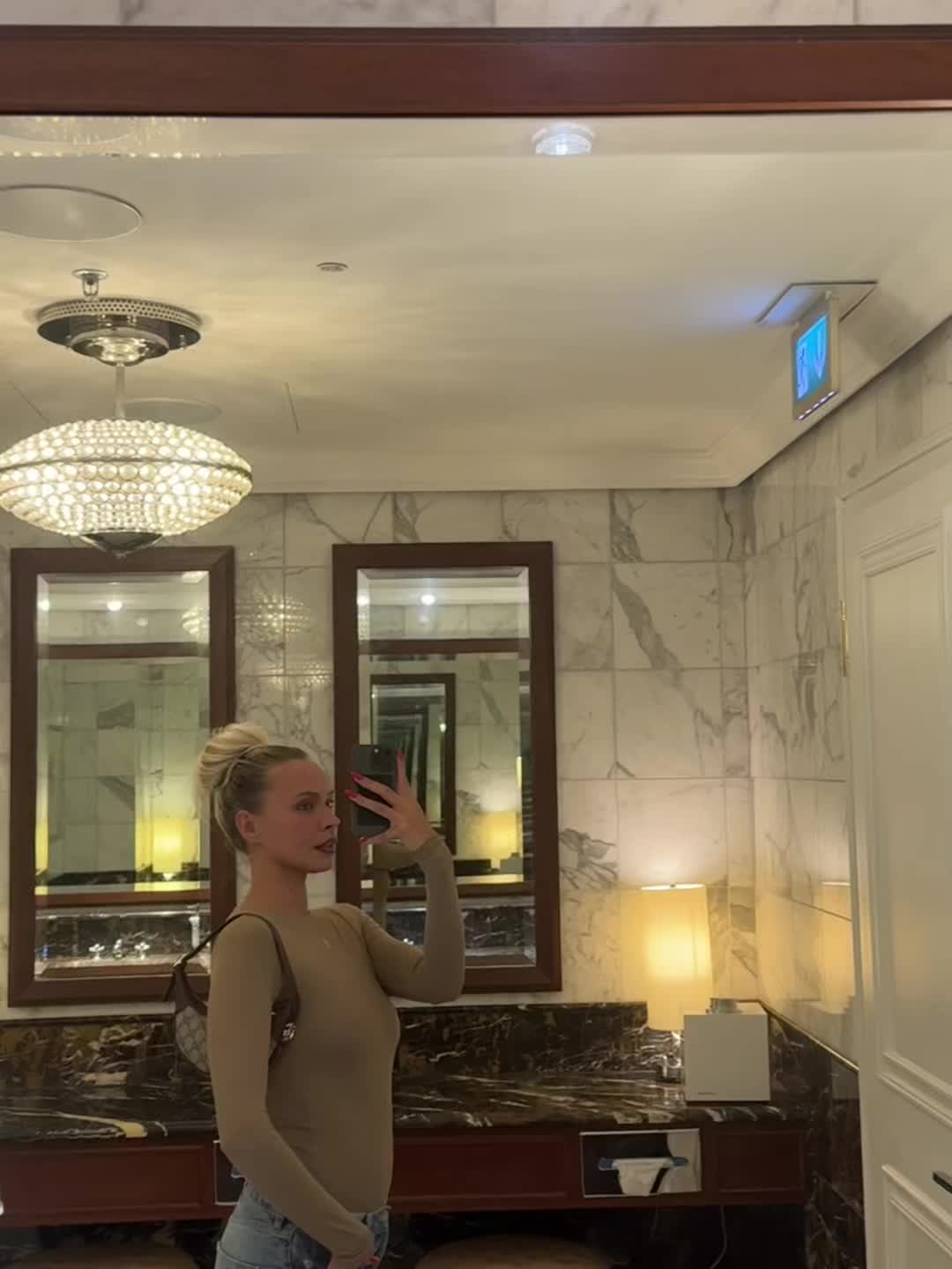 @annamiltina