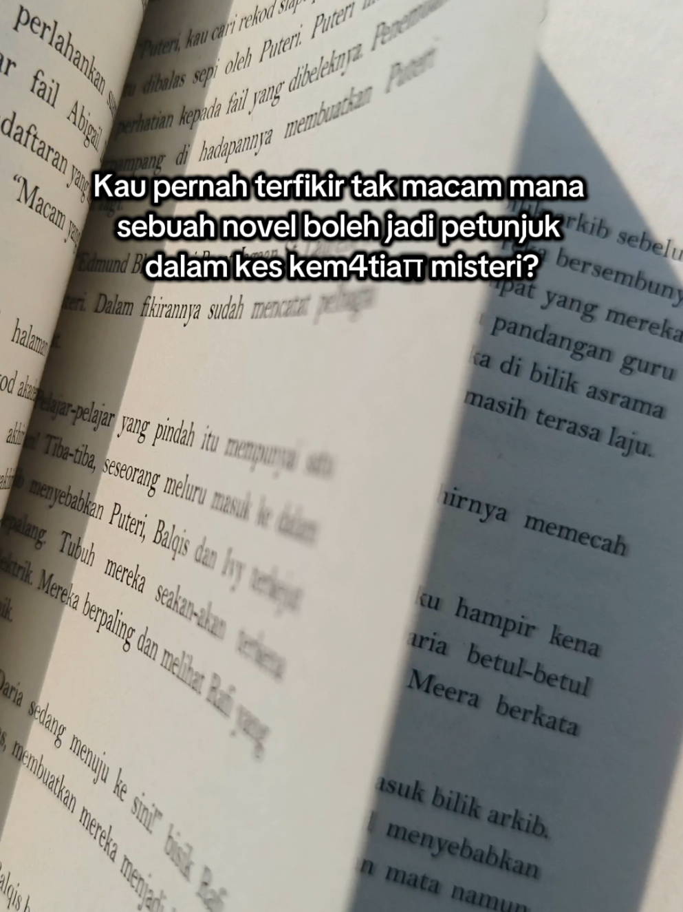 @Cik Raff | My Art & Books