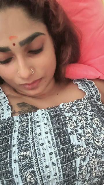 @ẞlackrose