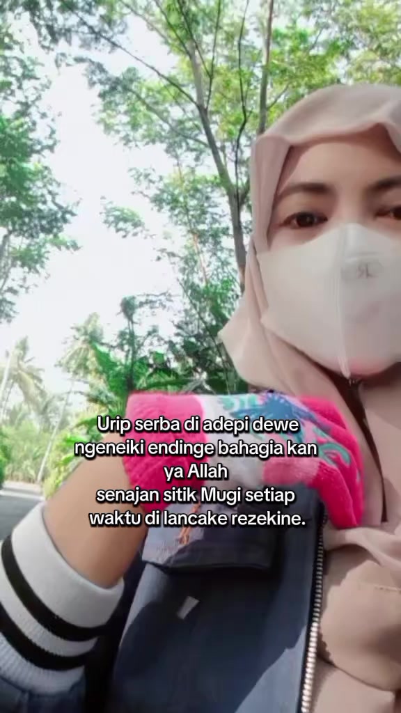 @Dari Kontak Anda