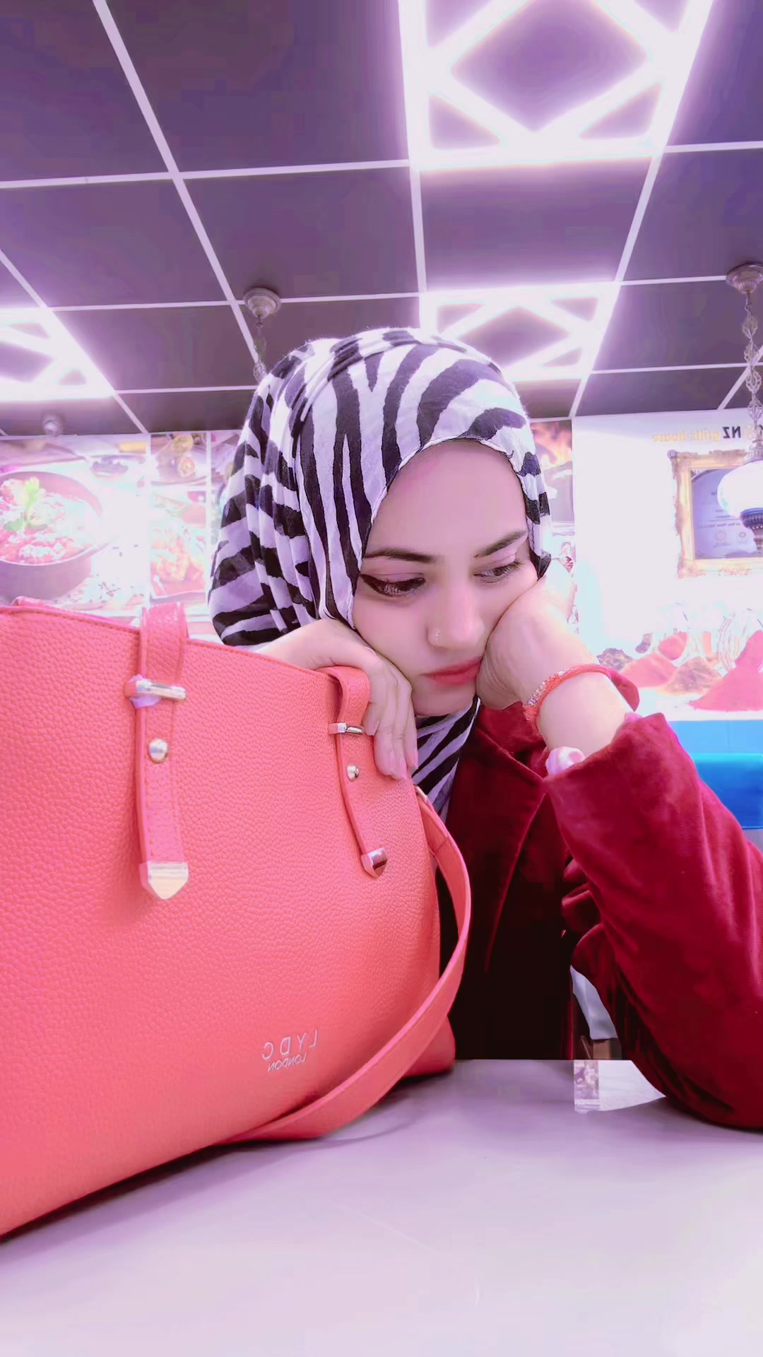@Fozia princess 🇬🇧🇵🇰