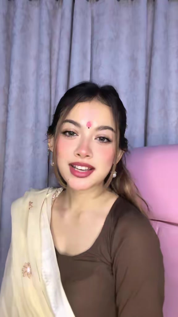 @Isha Thapa 🌸