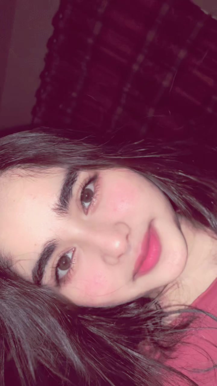 @Ugly🫠