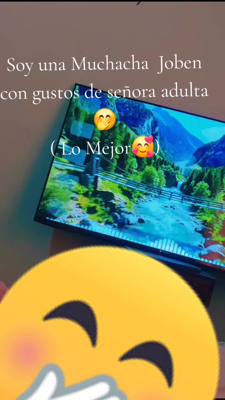 @adelaluna