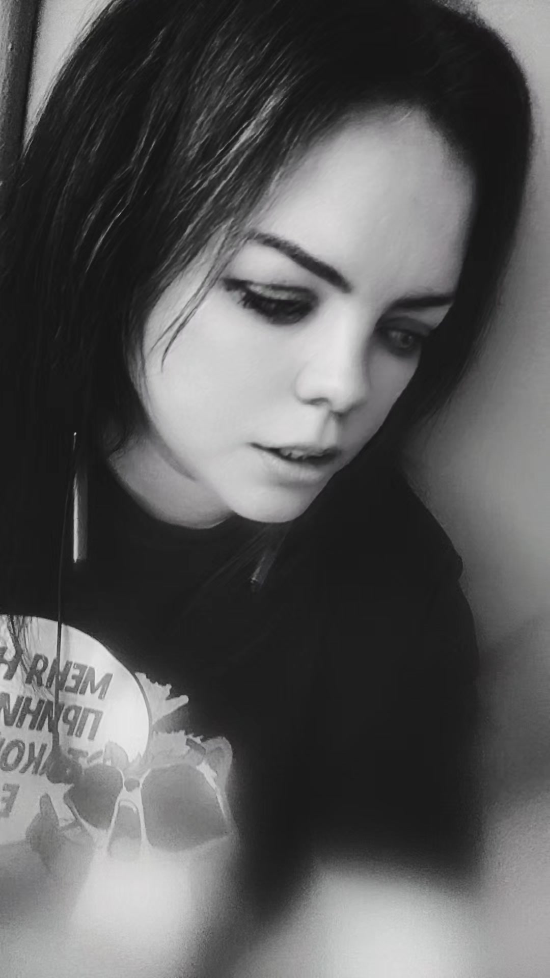 @anya3033