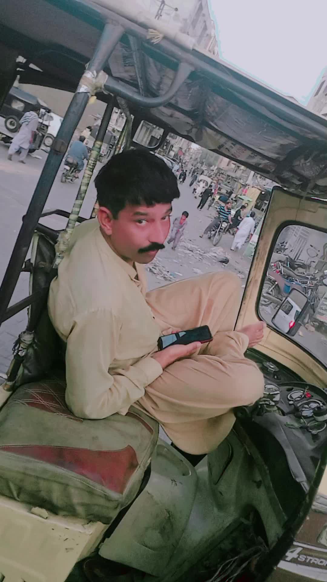 @Bashir Baloch😎❤️