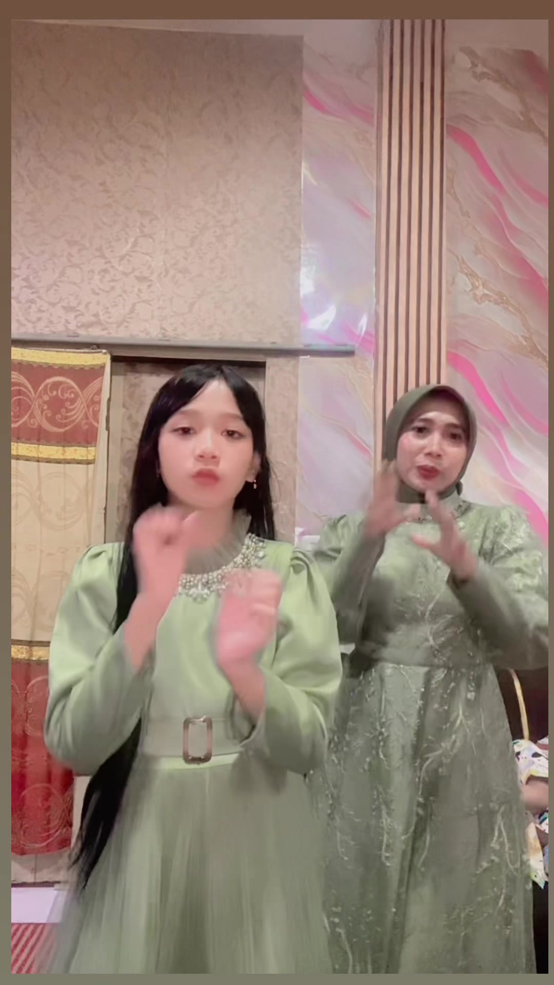 @Alvienaputri