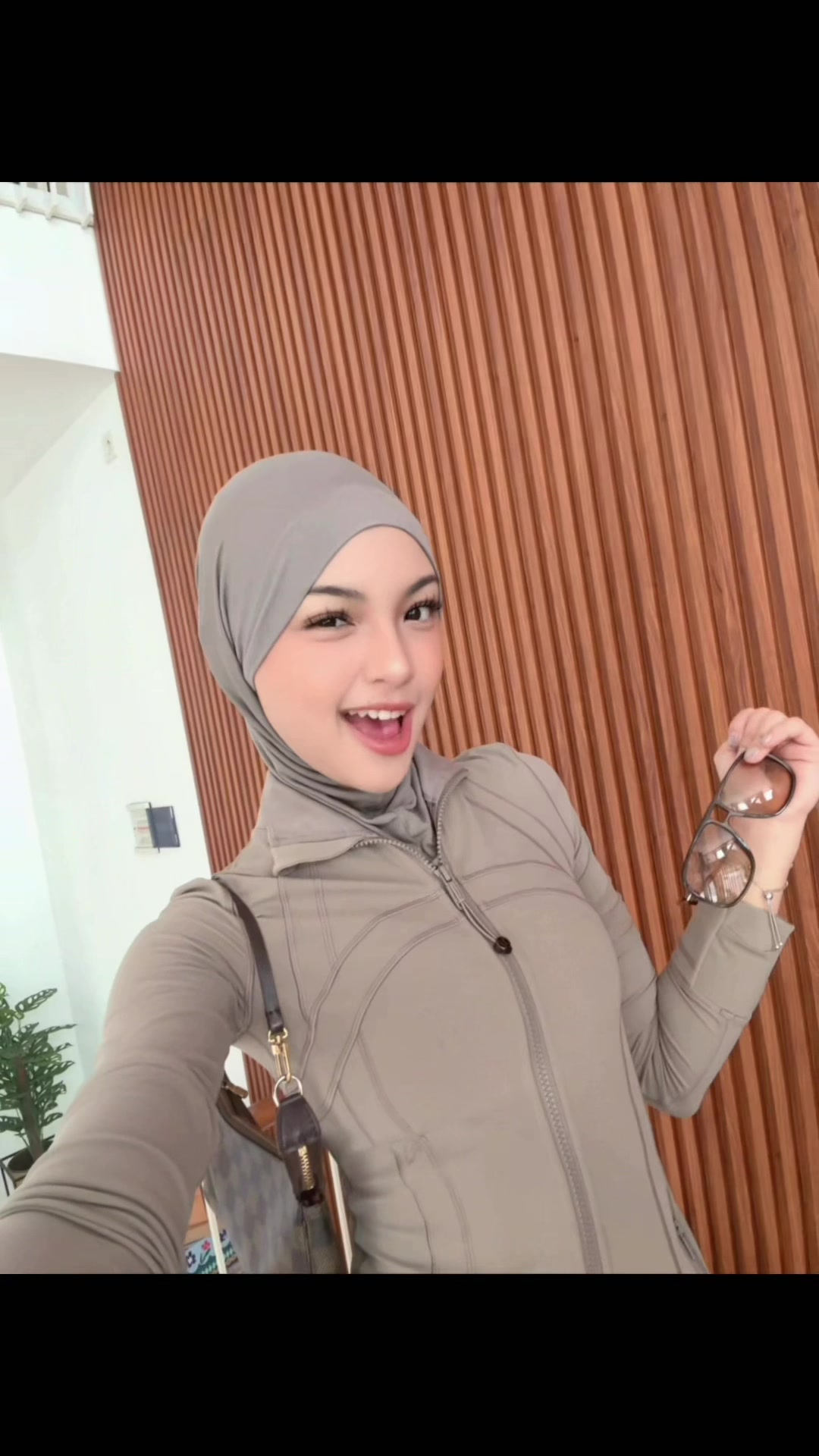 @nisss