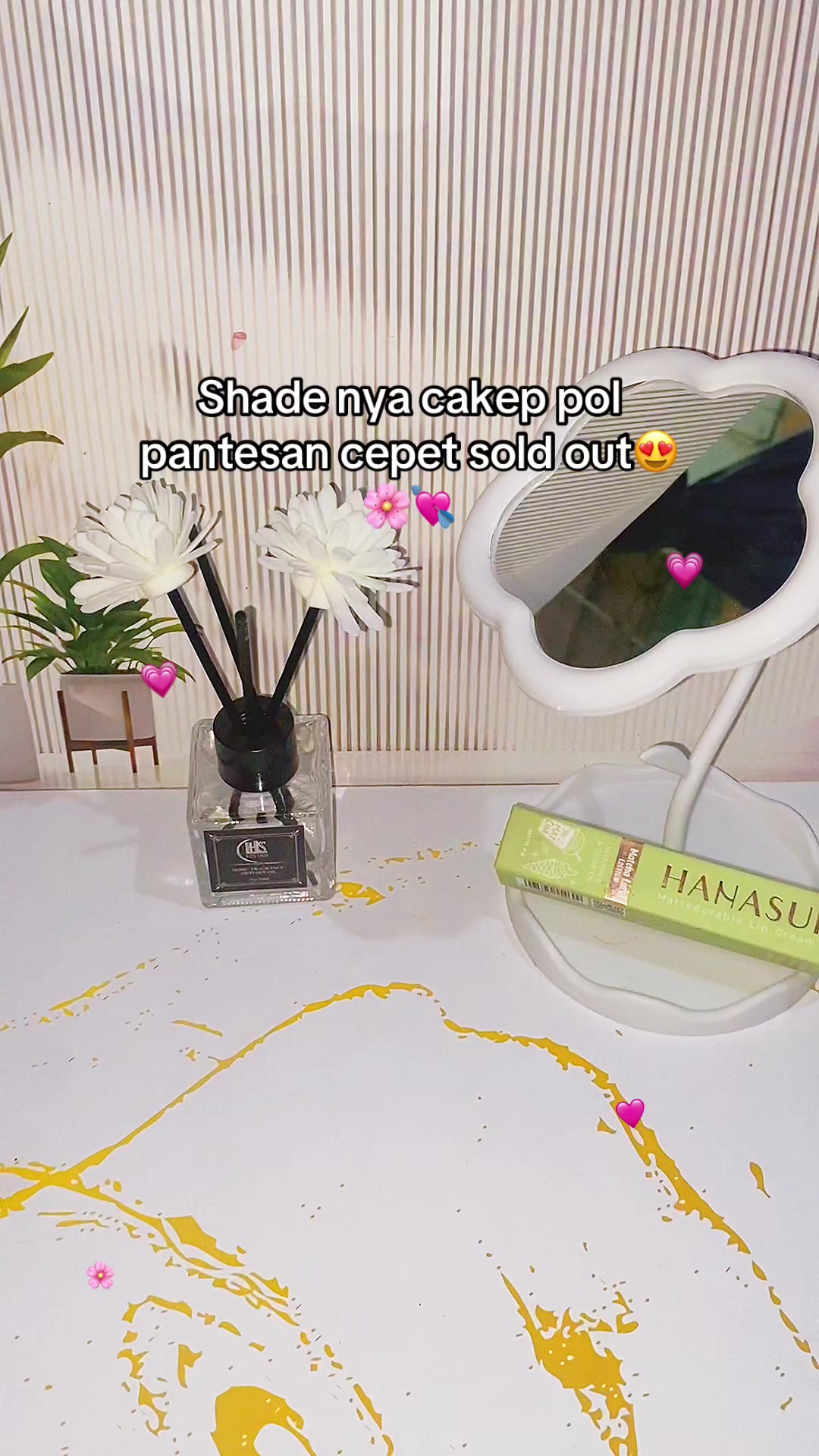 @Putri🦋