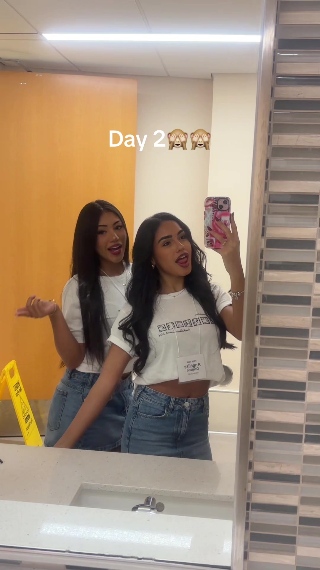 @lanigirl