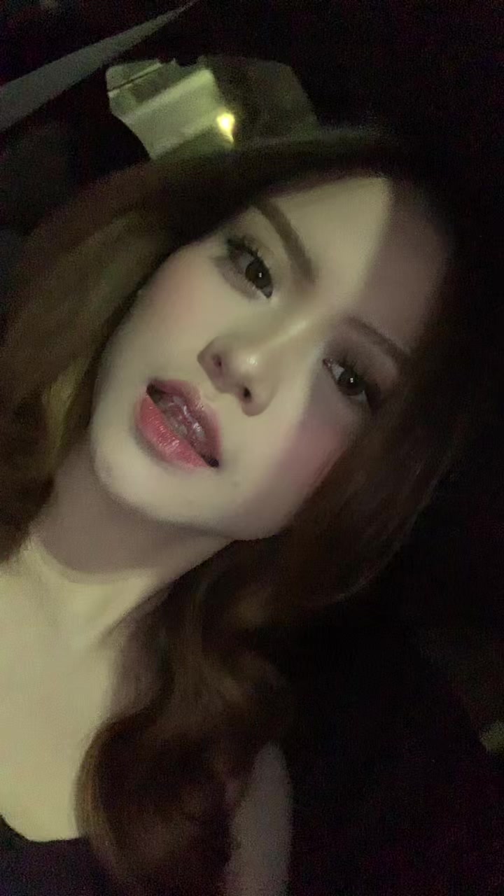 @vyourbbgurll