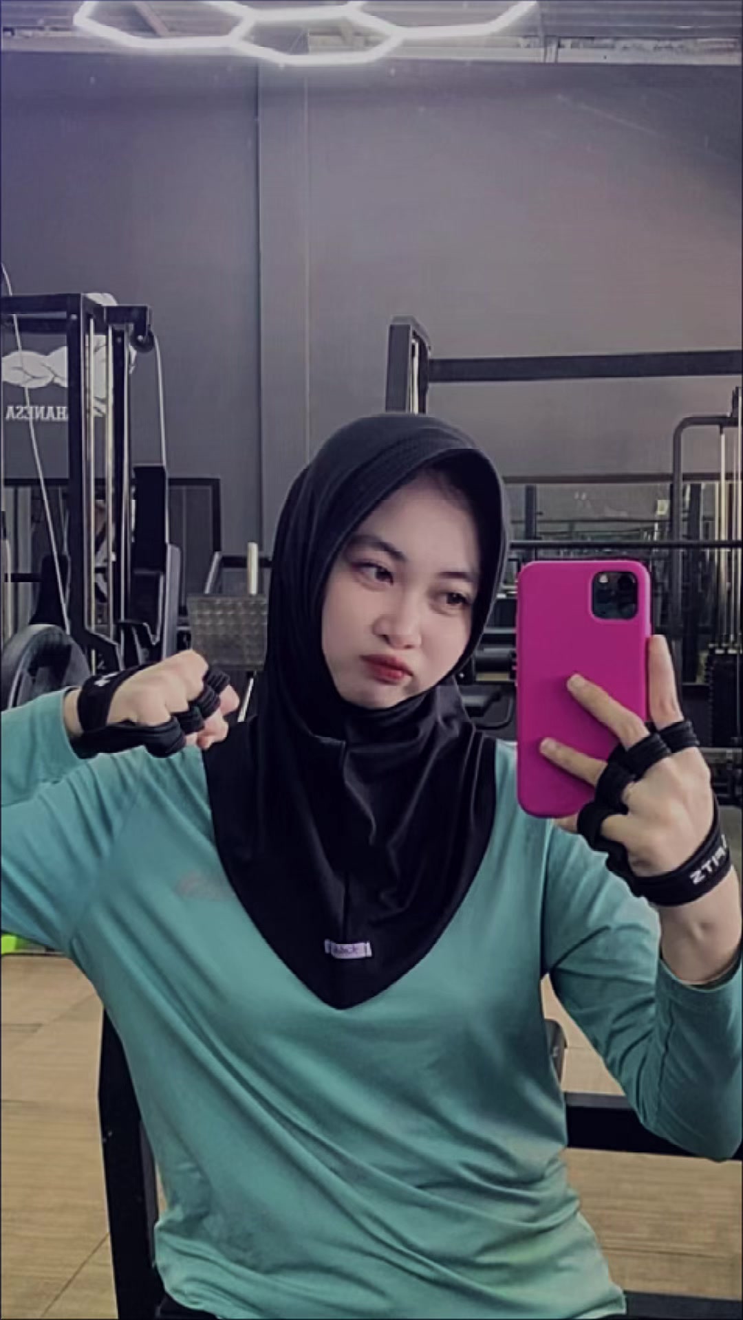 @Dhee