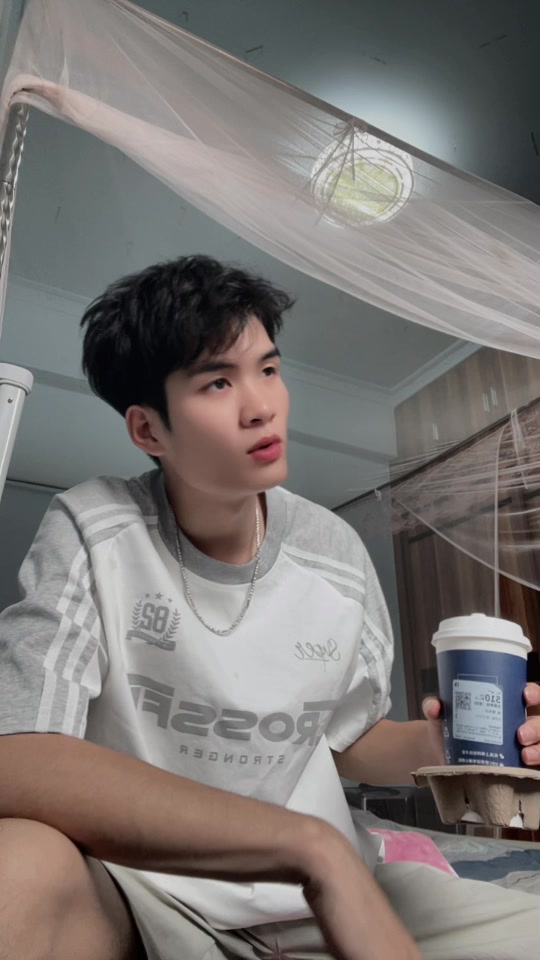 @Nghi&ecirc;m lốppp trưởng