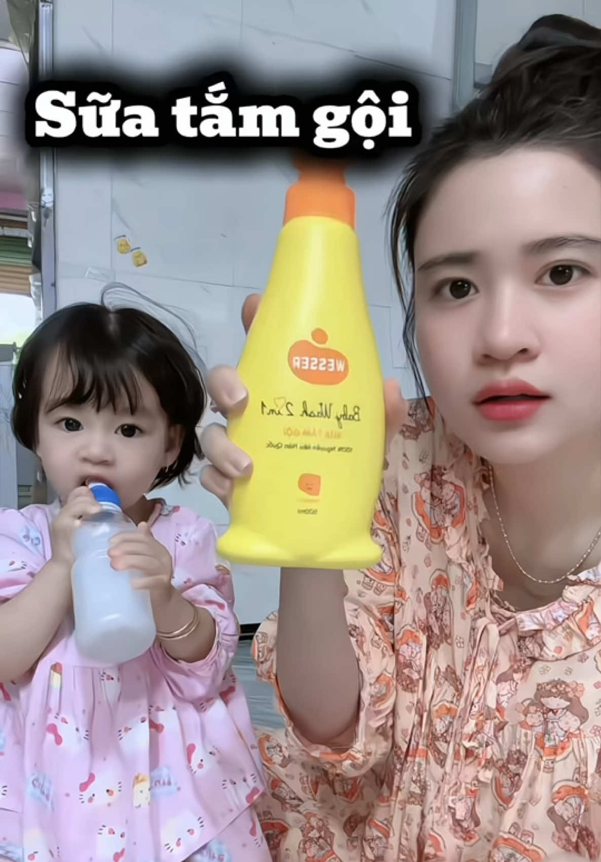 @Ngọc Ngọc- Mẹ 2 c&ocirc;ng ch&uacute;a
