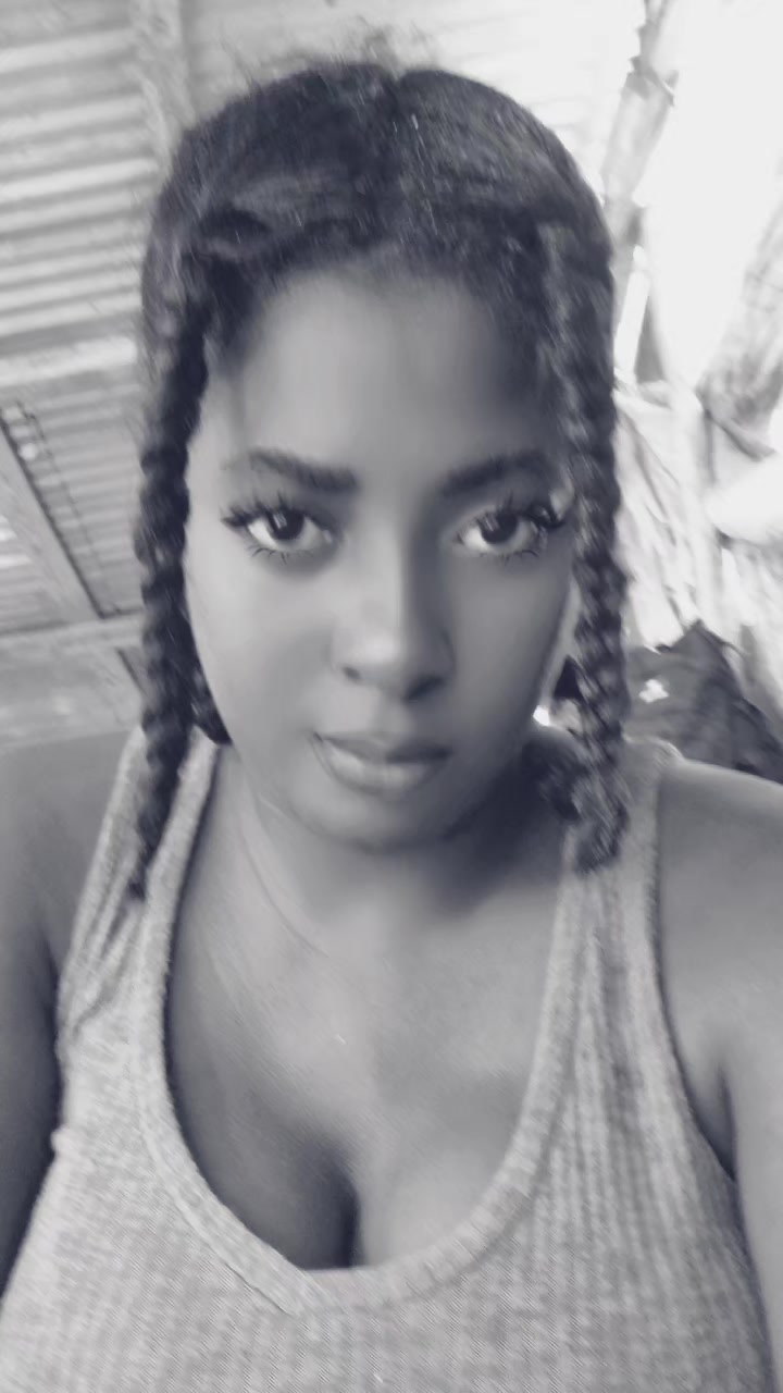 @sherloo la courageuse