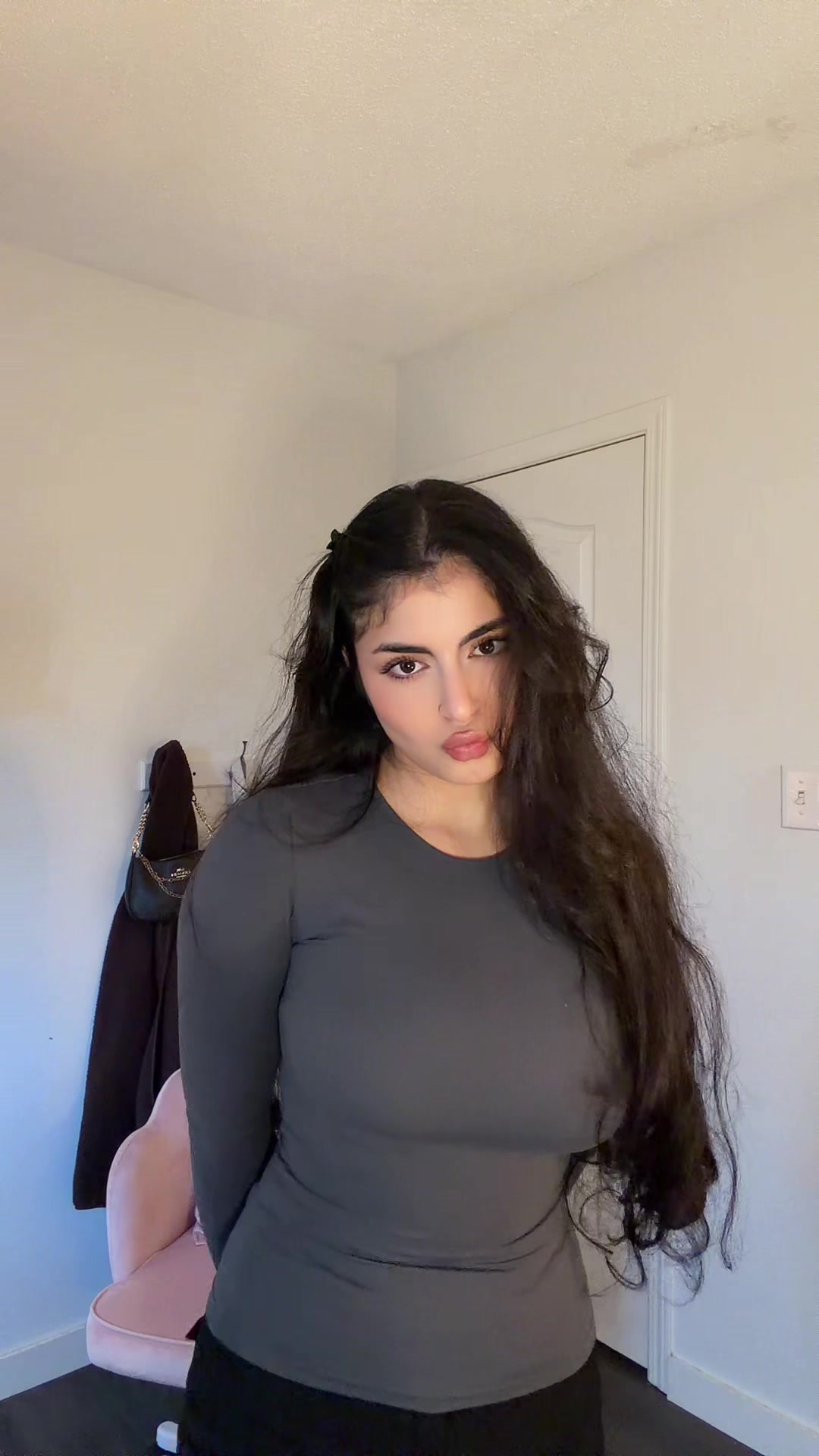 @Hus_77