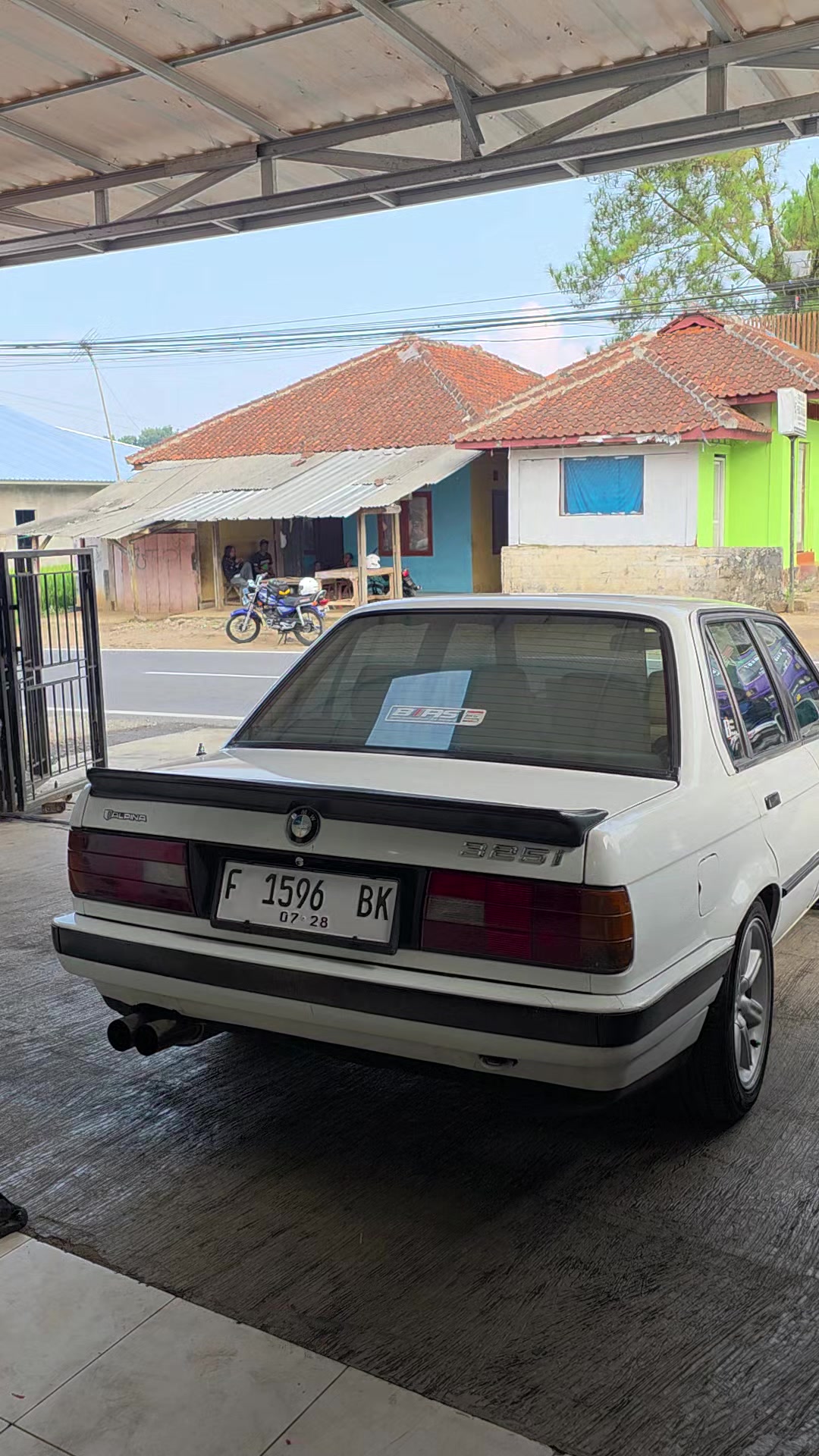 @Lfyd garage