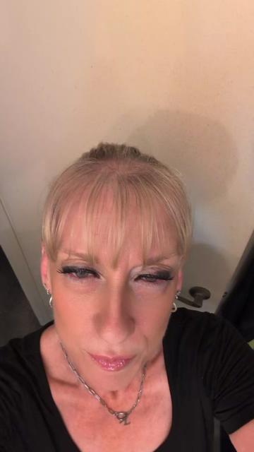 @Phoenixgirl1