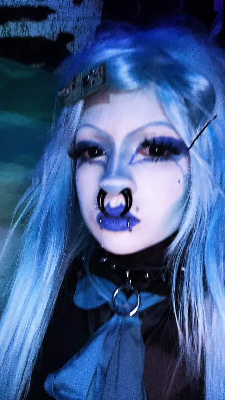@Sollux 🦑🐇