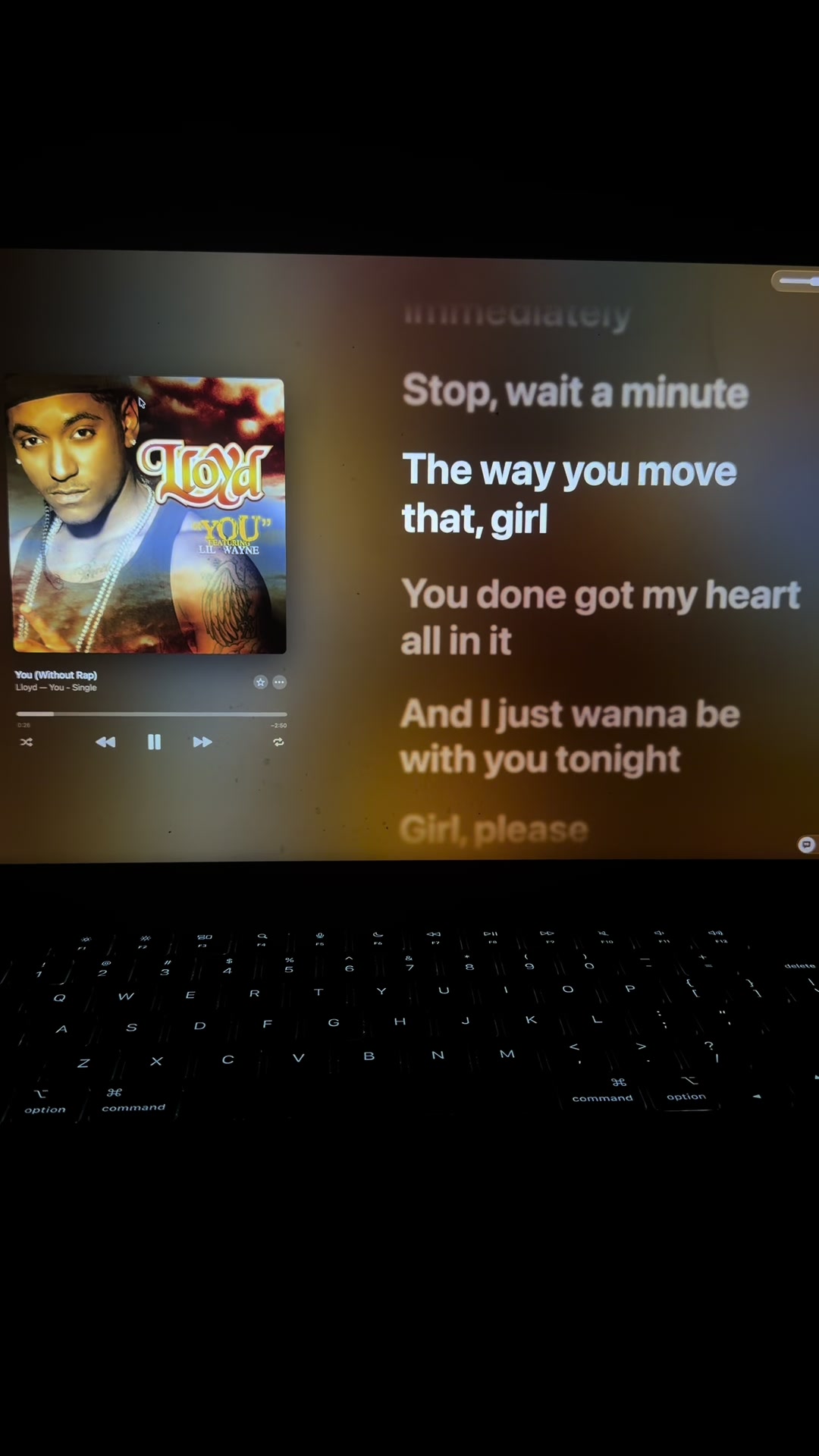 @isiahfavoritemusic