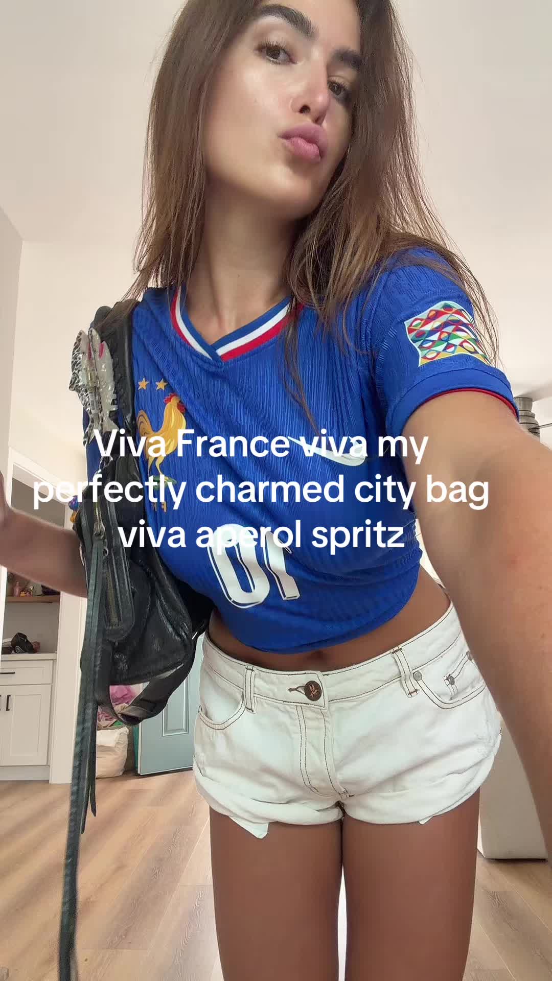 @Carolyneweiss