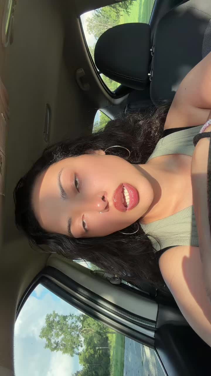 @harmonygarcia_28
