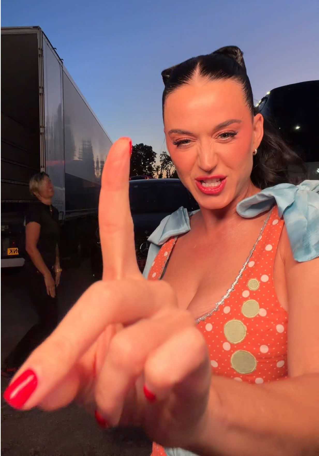@Katy Perry