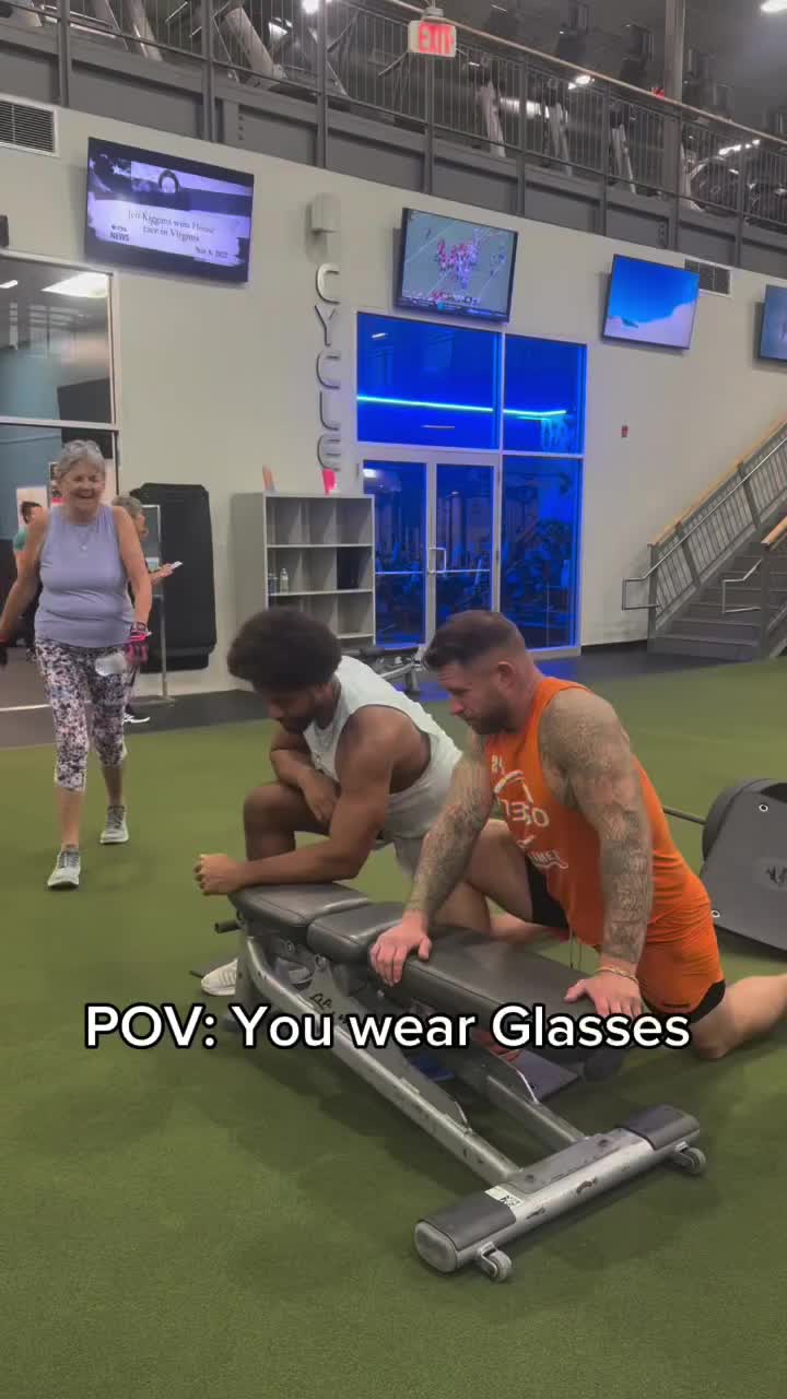 @_kevykevv