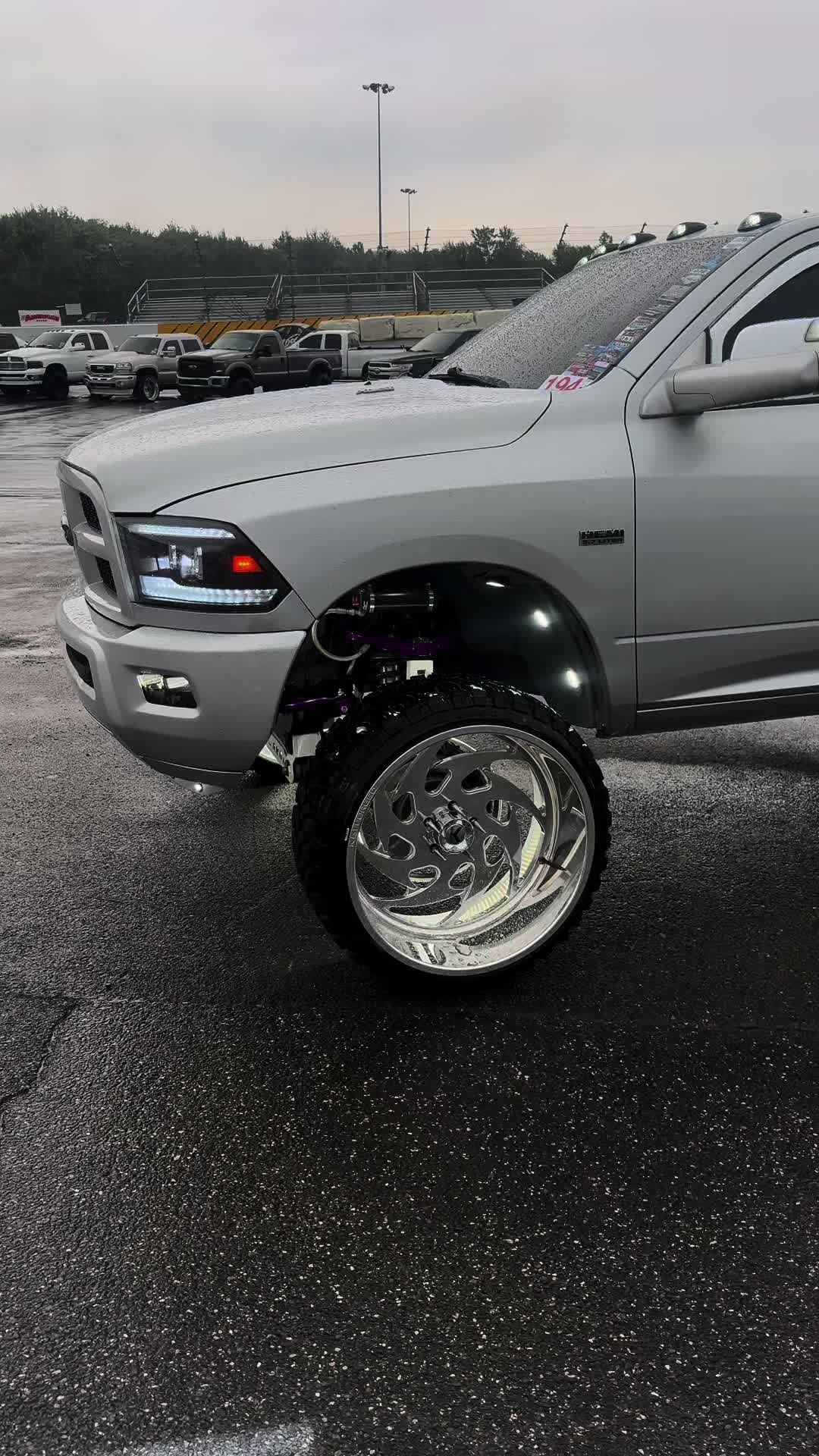 @Thatstockhemi