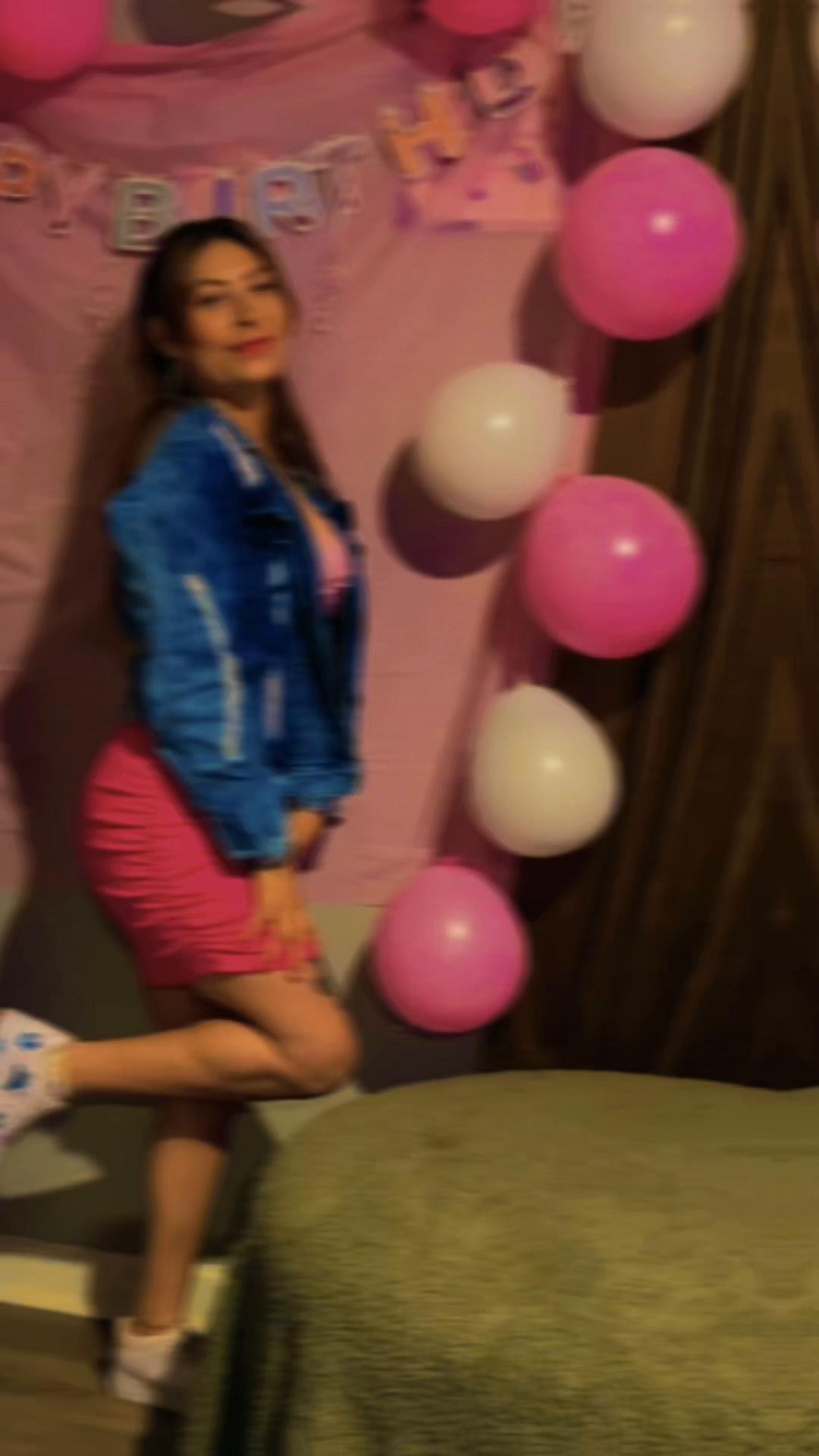 @monita5207421717953